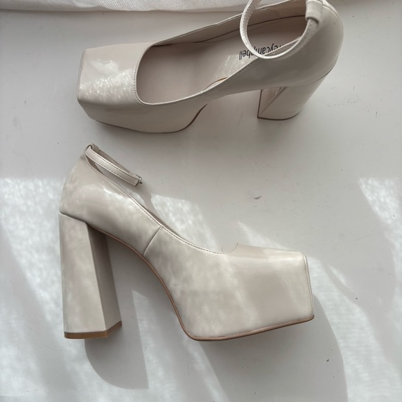 Jeffrey Campbell Leila white  Platform‎ Heels Sz 7 - Picture 5 of 9
